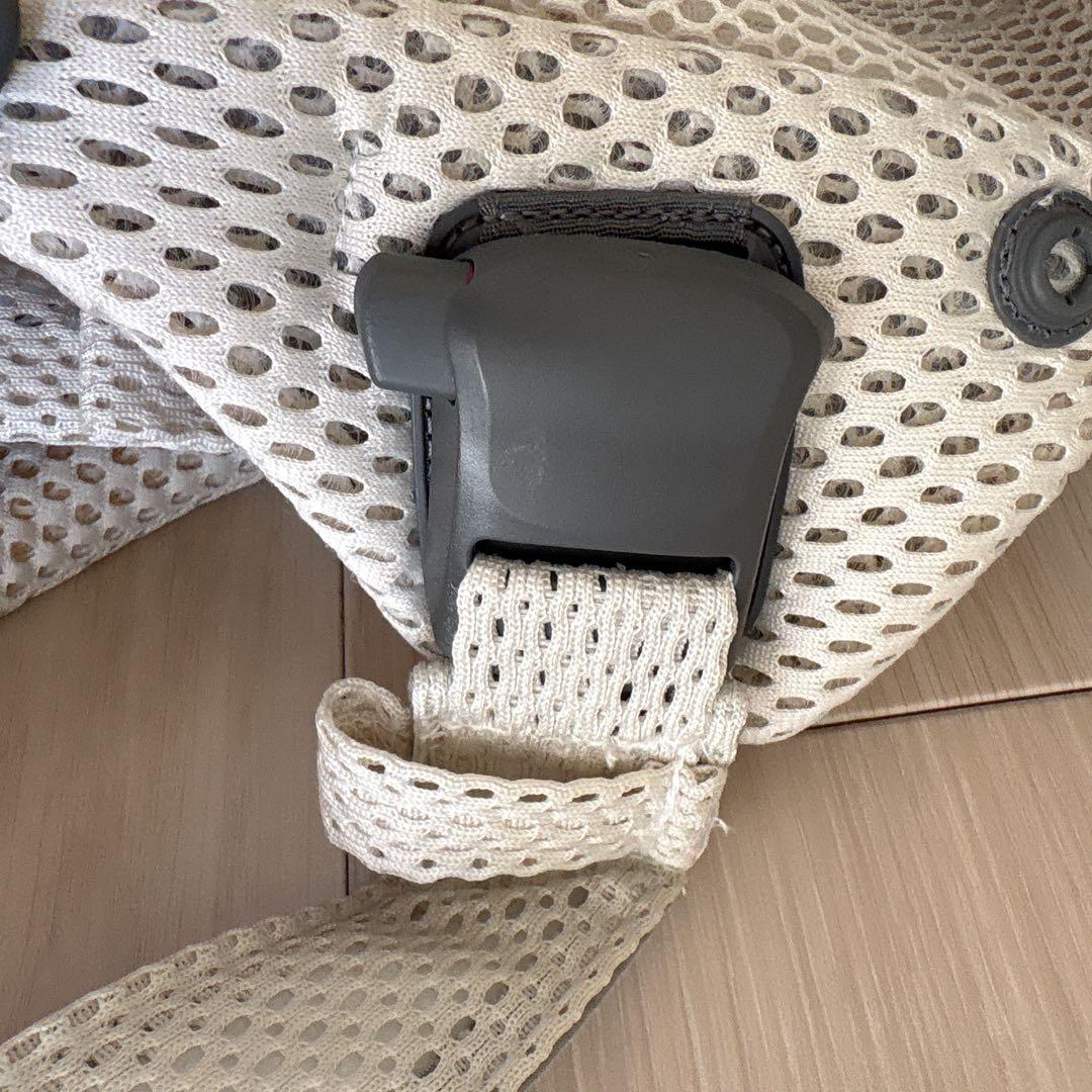 BabyBjorn ベビービョルン♡ 抱っこ紐 ハーモニー クリーム