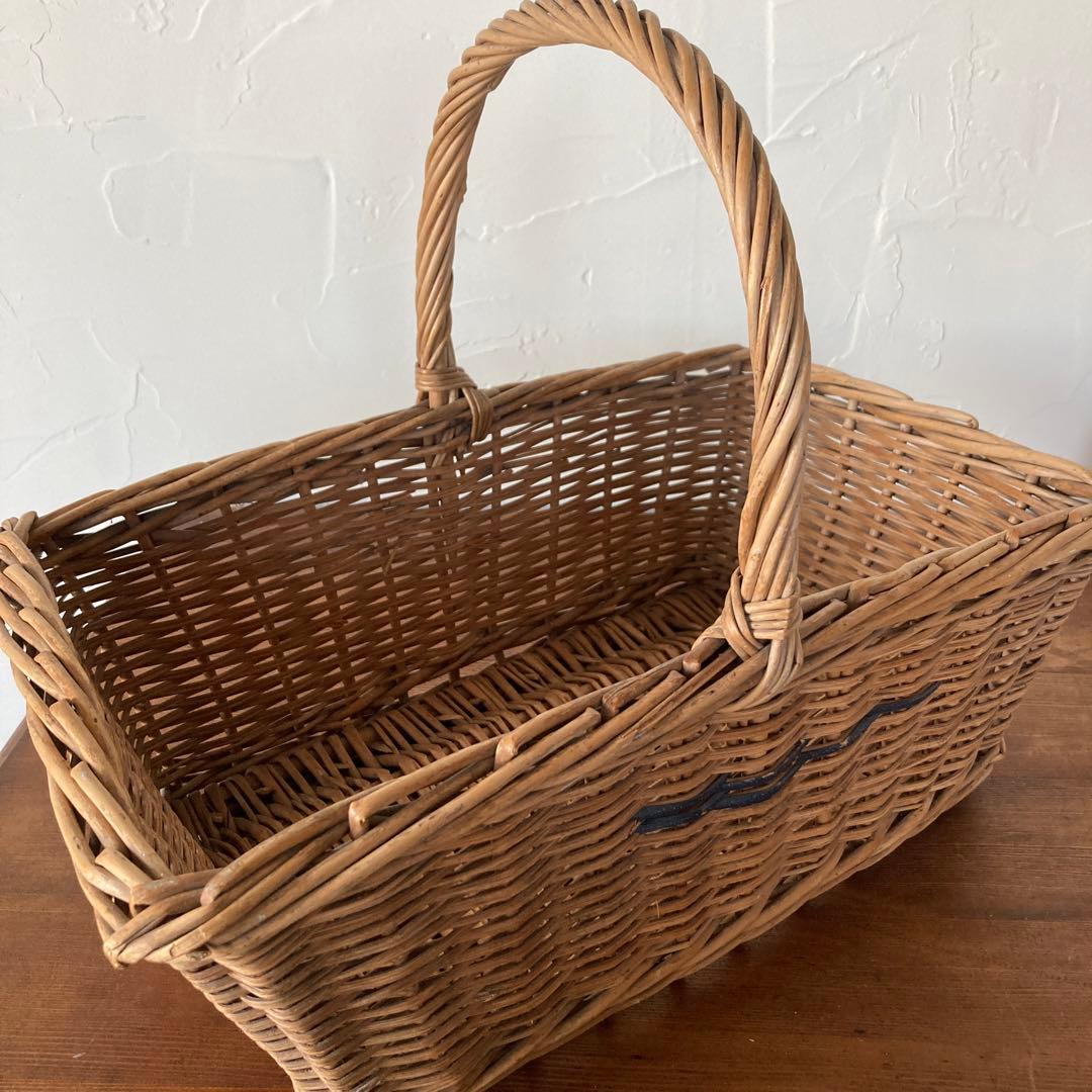 イギリス　アンティークバスケット