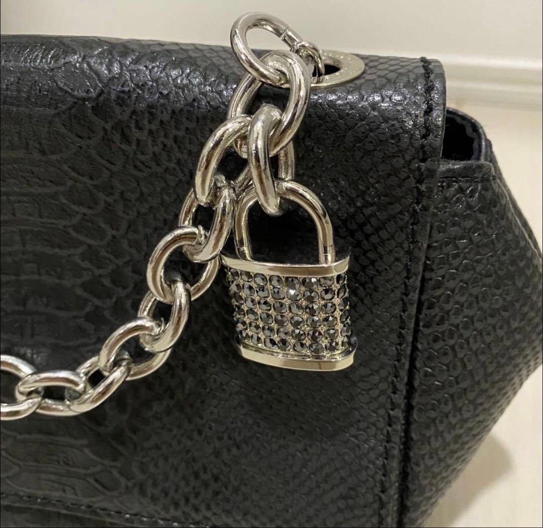 ヴィヴィアンウエストウッド　パドロック南京錠　牛革バッグ　新品　日本製