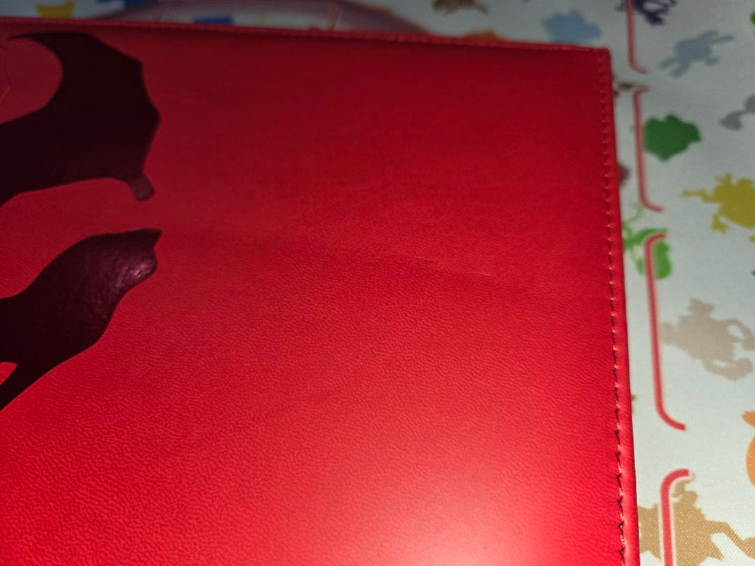 Ultra PRO ポケモン リザードン 9ポケット ジッパー付き バインダー