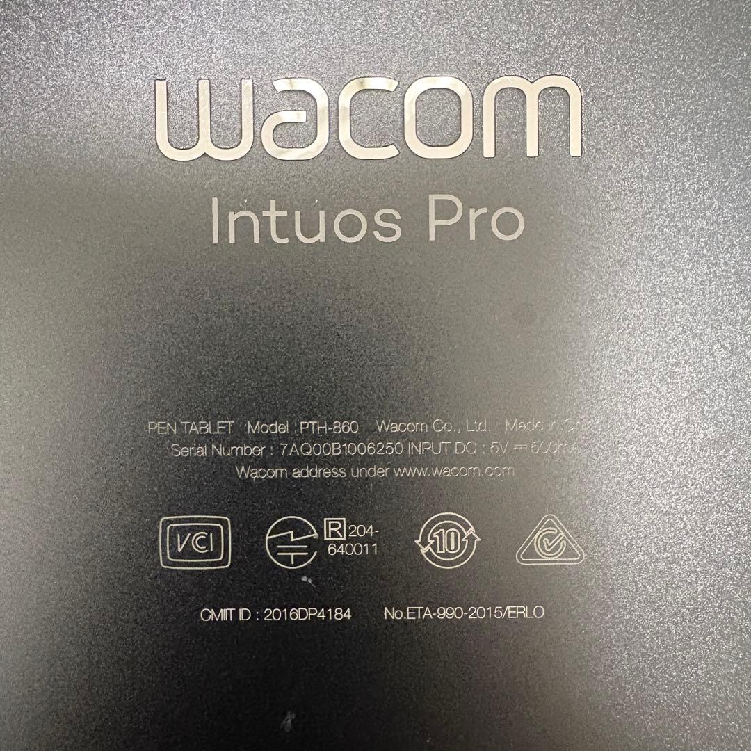 ワコム Wacom Intuos Pro Lサイズ　PTH-860