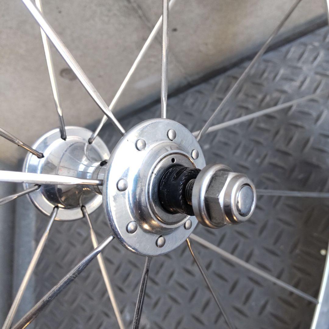 カンパニョーロシャマルトラック700c　フロント　銀シャマル