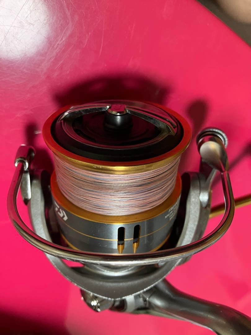 ダイワ FREAMS LT 5000D-CXH スピニングリール