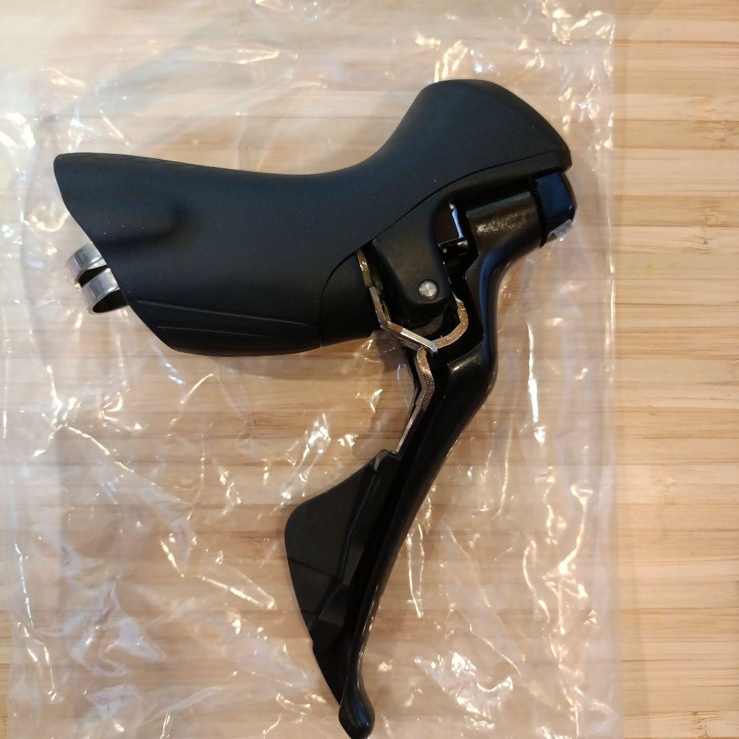 【未使用品】Shimano 105 ST-R7000 左右レバ-セット