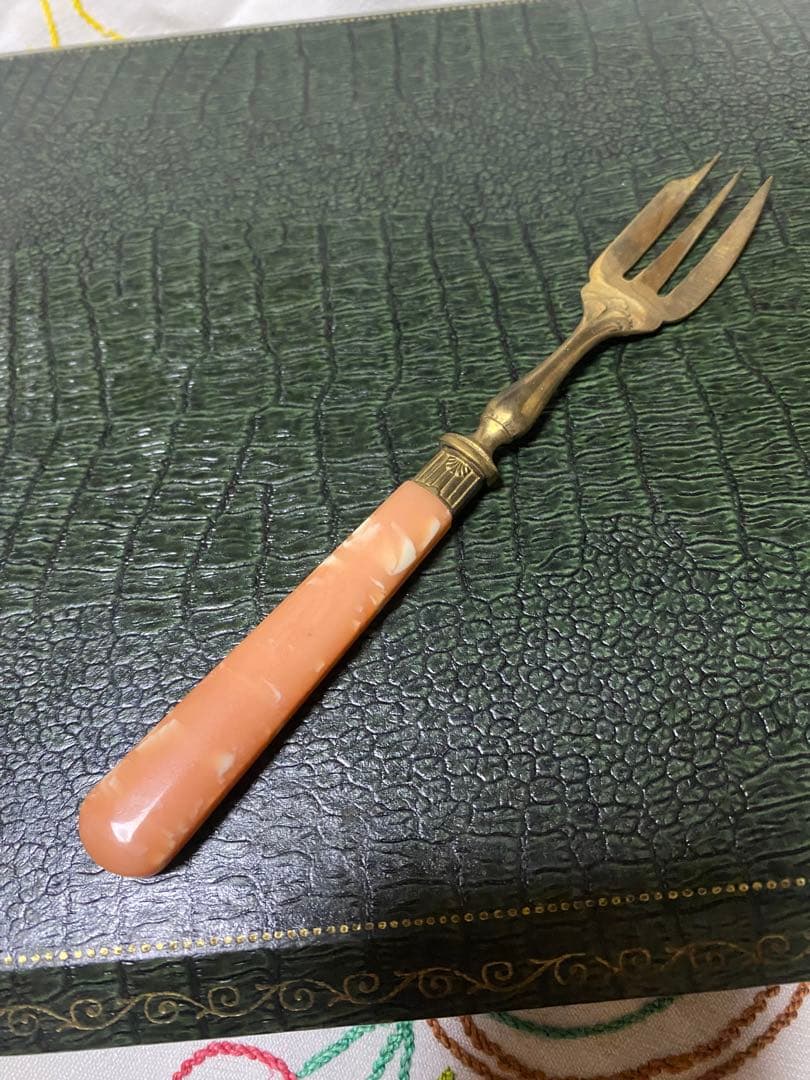 フランスアンティークMontpeyroux ピンクハンドル フォークセット11本