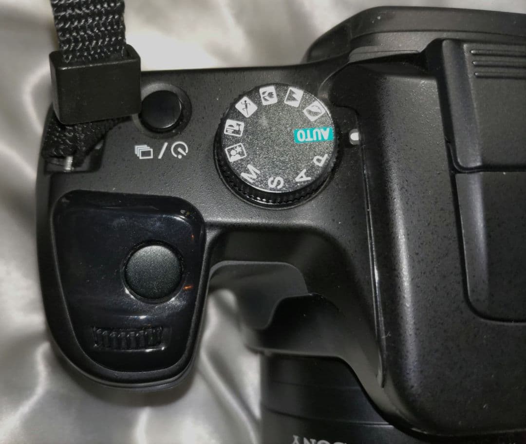 SONY製レンズ α100 アルファ CCD デジタル一眼レフカメラ