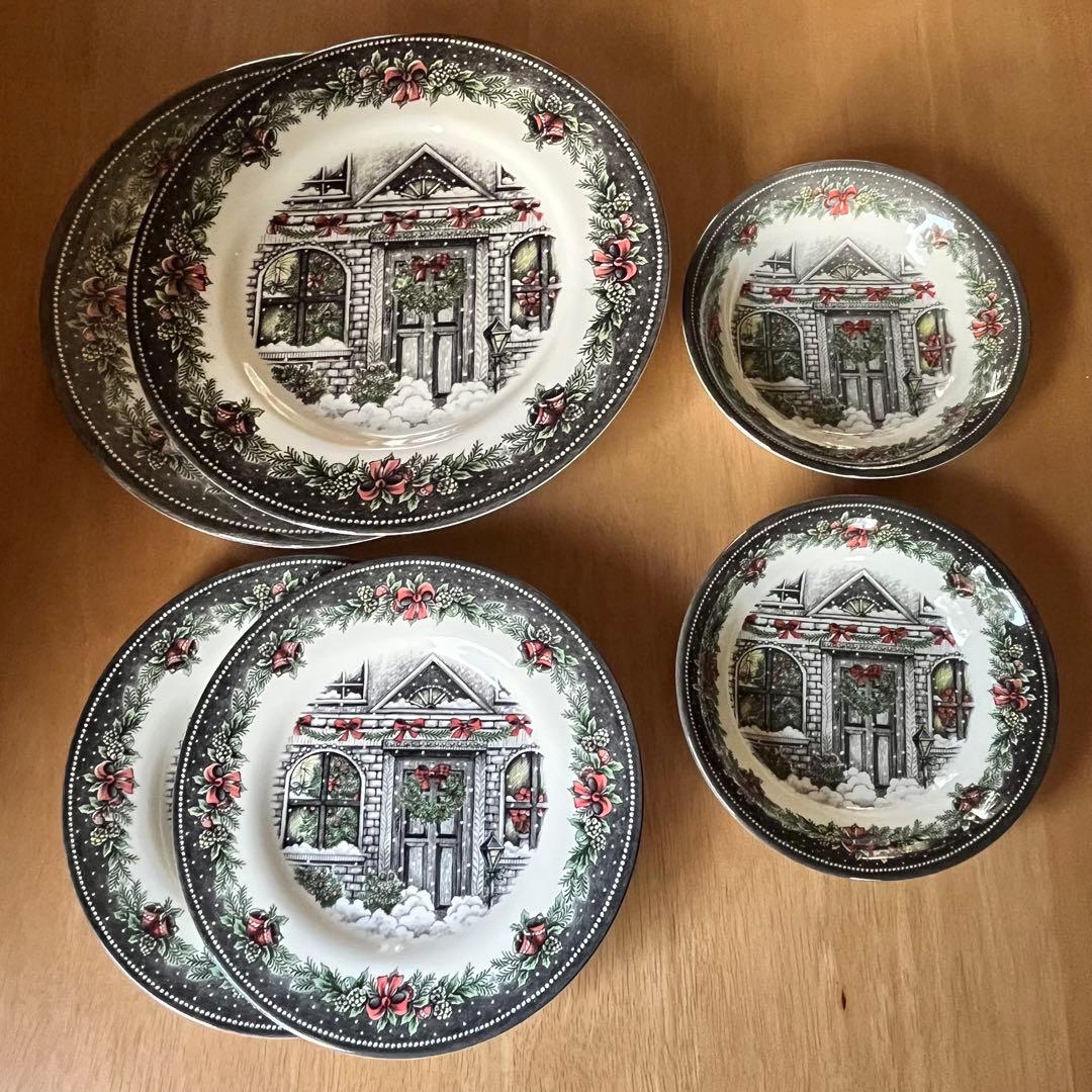 【美品】英国製　ロイヤルスタッフォード★Holly Night★ペアセット