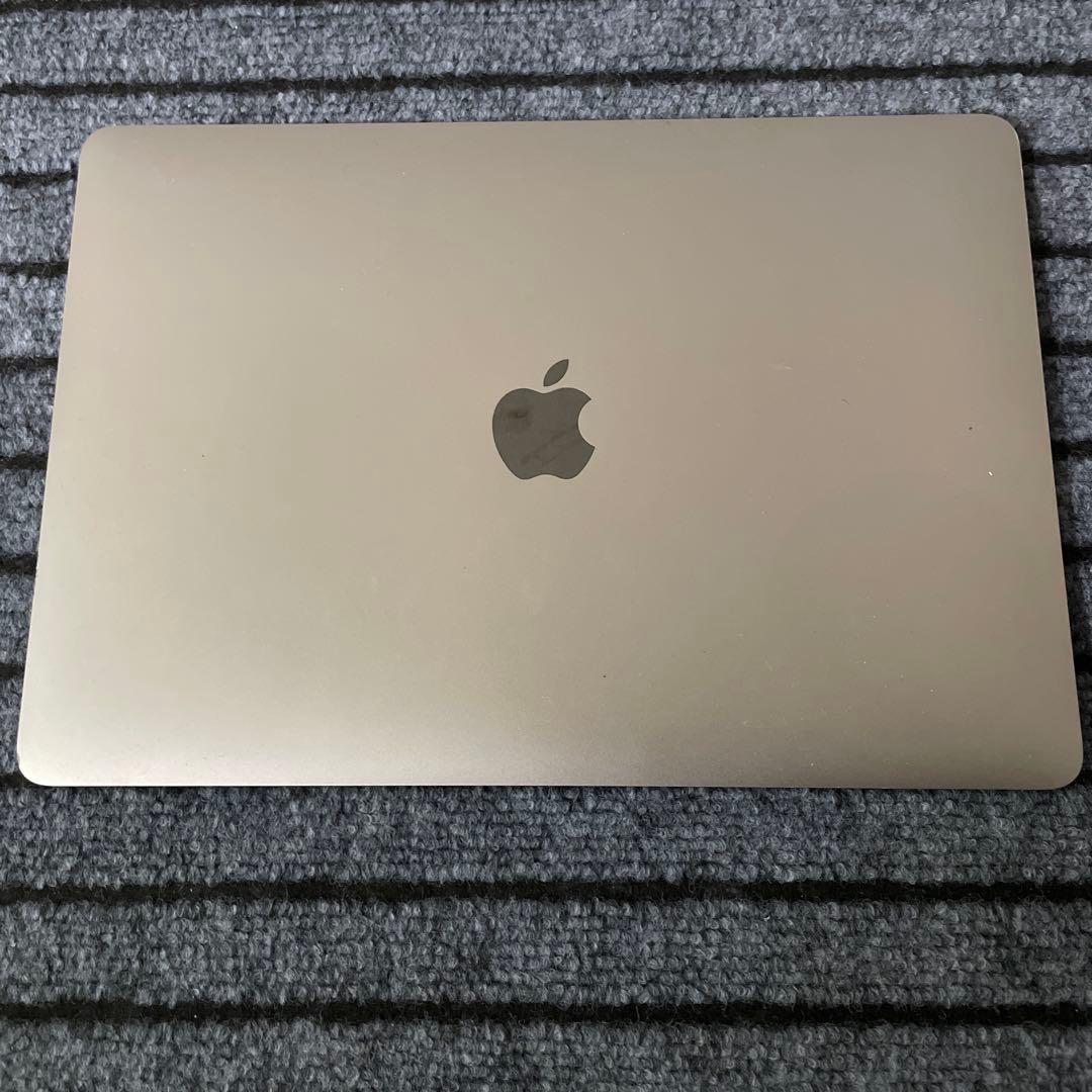 MacBook本体 143 MacBook Air 13.3 2020 M1 8GB 256GB