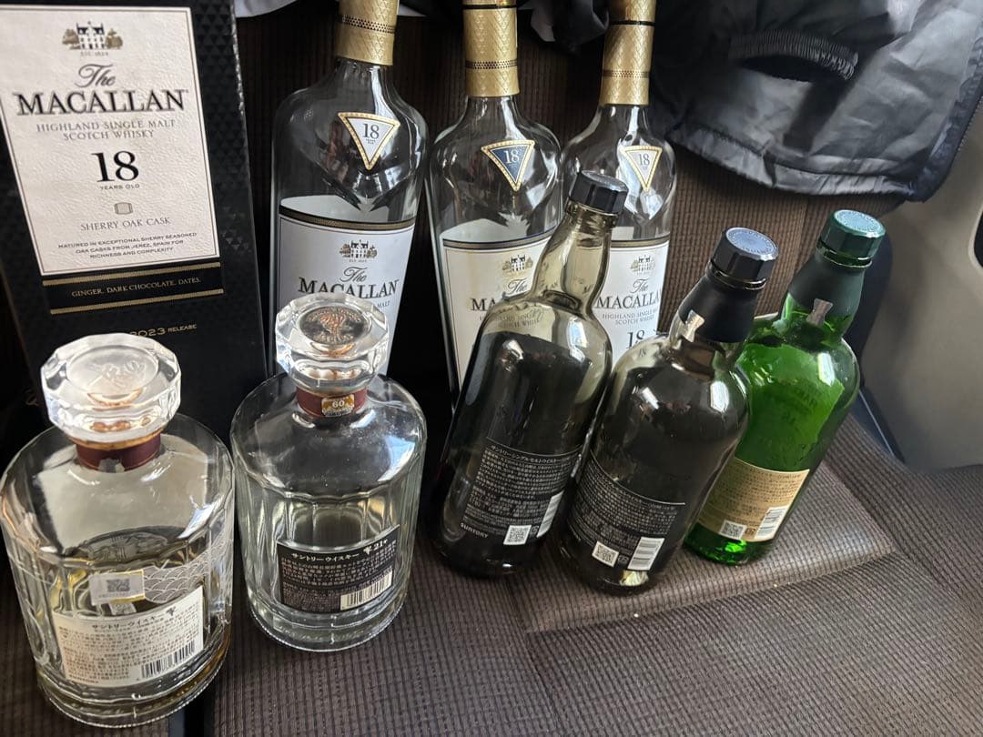 山﨑18年 2本白州18年響21年100周年1マッカラン 18年 3 箱1 空瓶