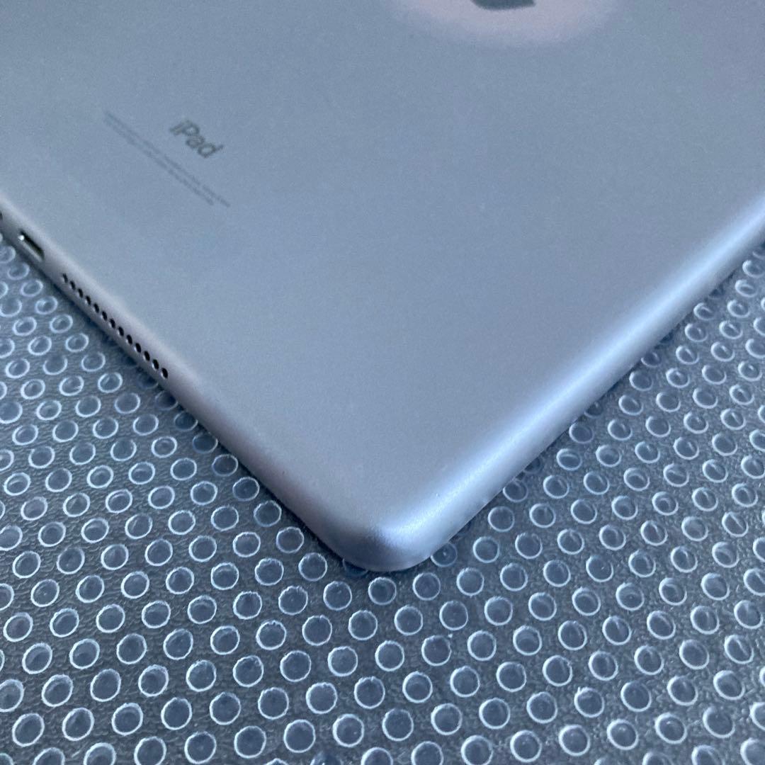 3942【早い者勝ち】iPad6 第6世代 32GB SIMフリー☆