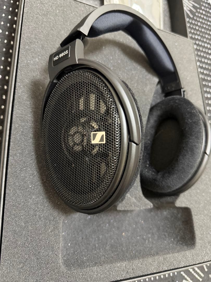 ヘッドホン Sennheiser HD 660S