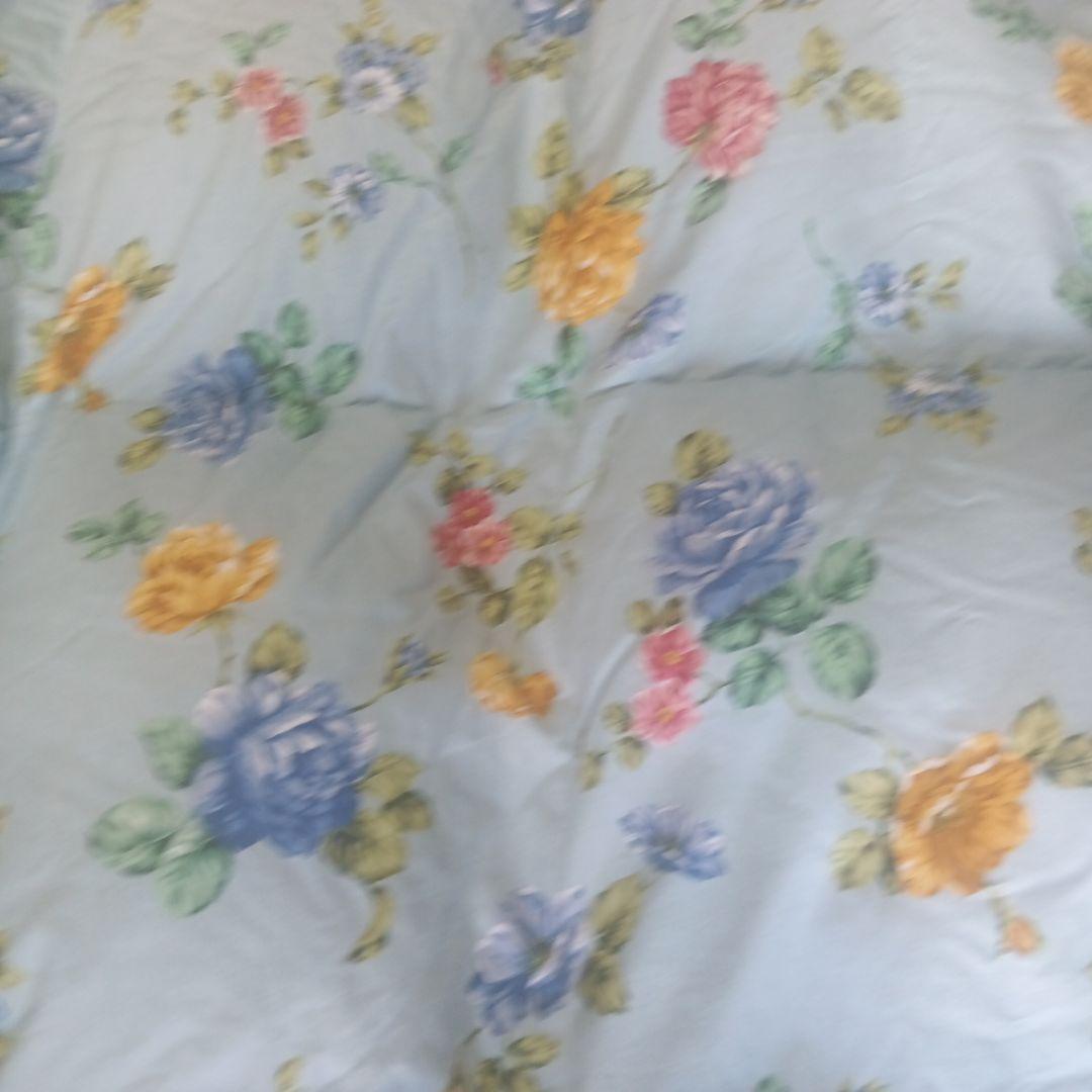 羽毛掛け布団シングルサイズ 花柄掛け布団 150x210cm　ハンガリー産ダウン