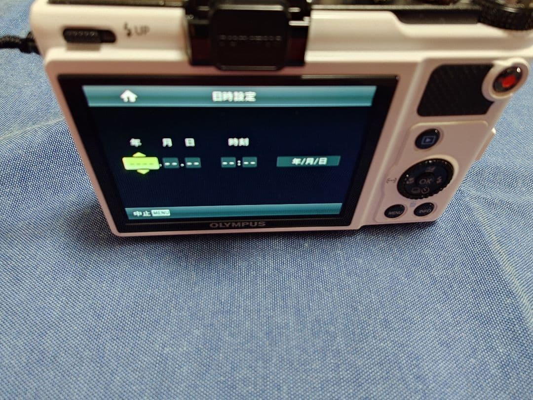 OLYMPUS xz-1 純正充電器付き