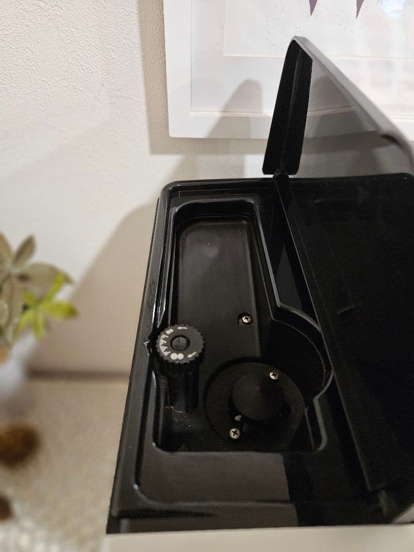 期間限定値下【動作確認済　Oリング新品】デロンギ　業務用　マグニフィカ　０２