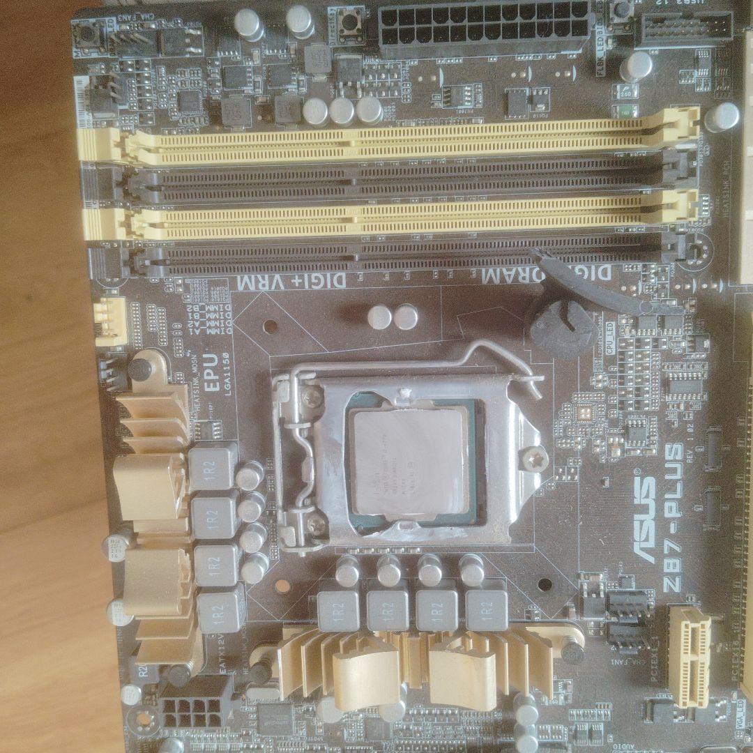 ASUS Z87-PLUS マザーボード