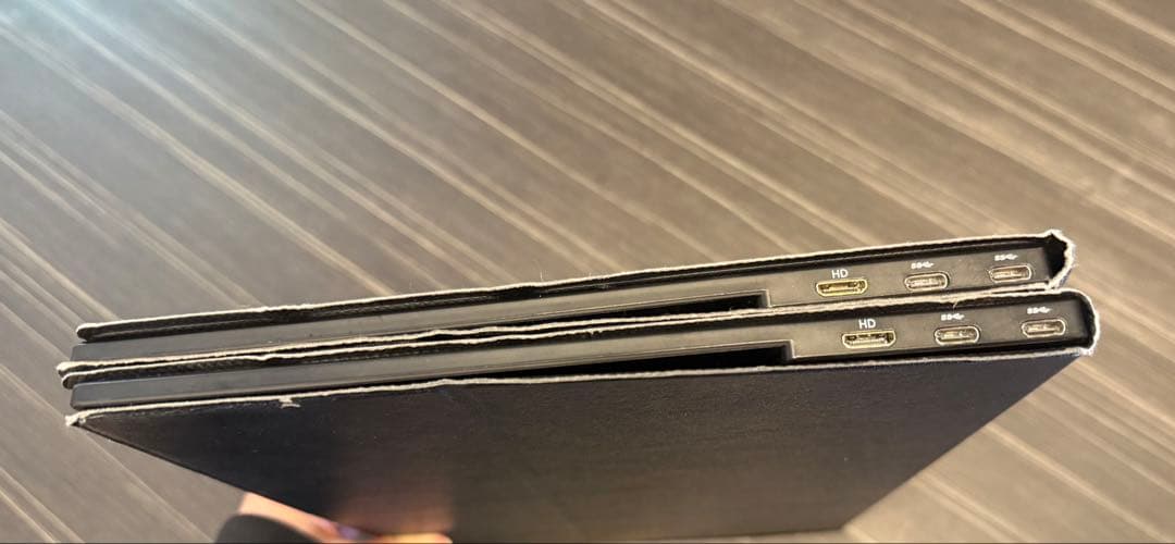 モバイルモニター 15.6インチ2セット新品付属品付