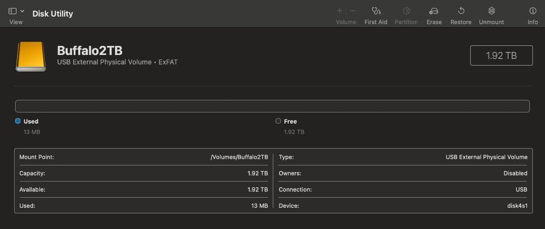 未使用品　1.9Ｔ　　BUFFALO超ミニサイズ　外付けハードディスク SSD