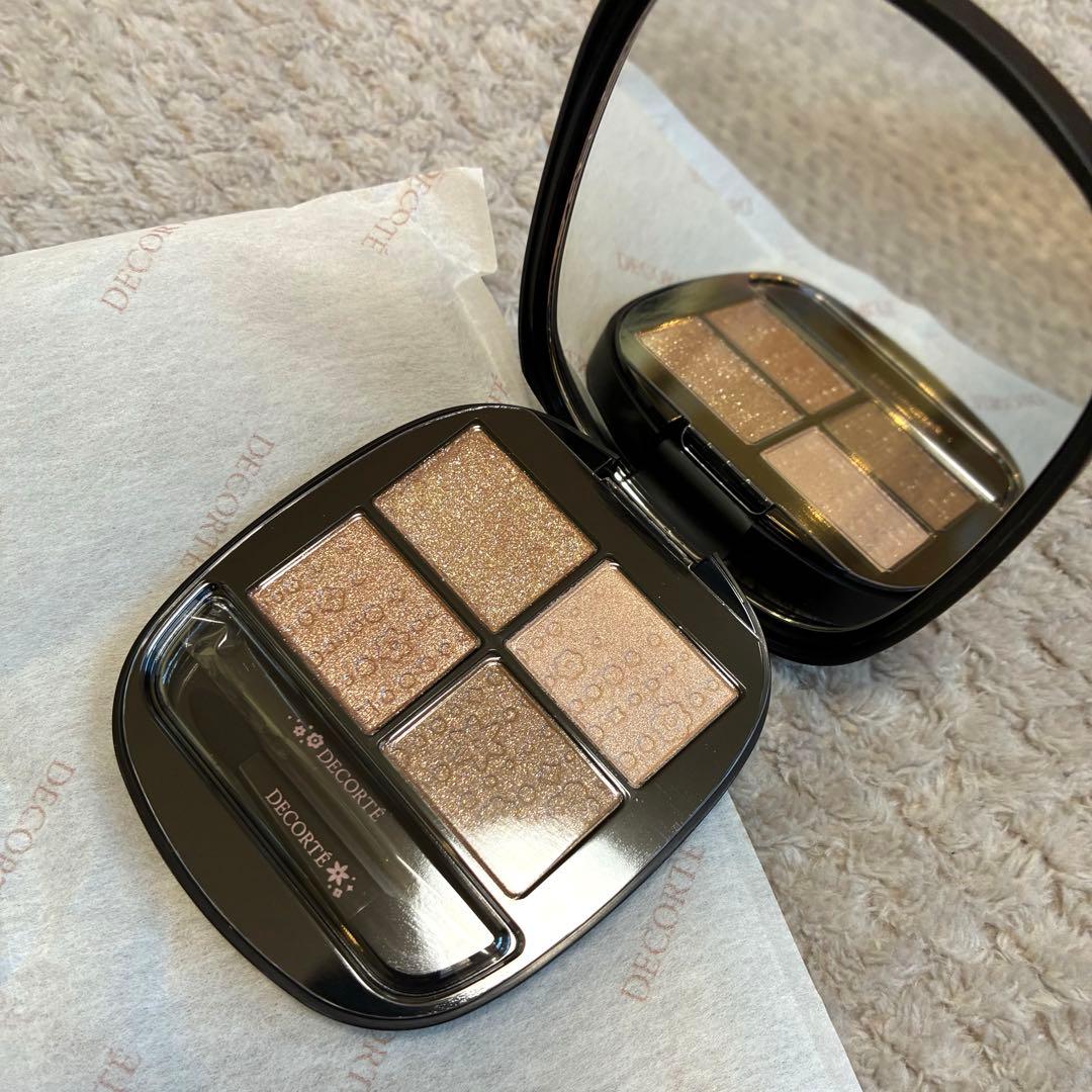 コスメデコルテ　2025クリスマスコフレ アイシャドウ