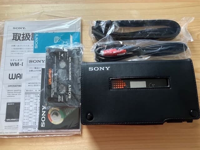 超美品箱入セット 整備済高音質動作品 SONY WM-D6C ケース等付属品有り