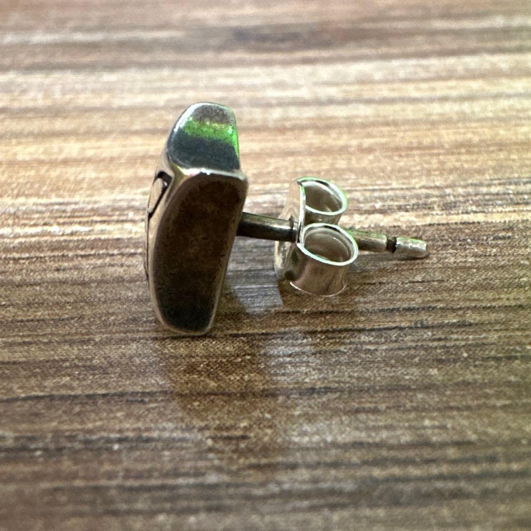 Louis Vuitton ルイヴィトンピアス片耳