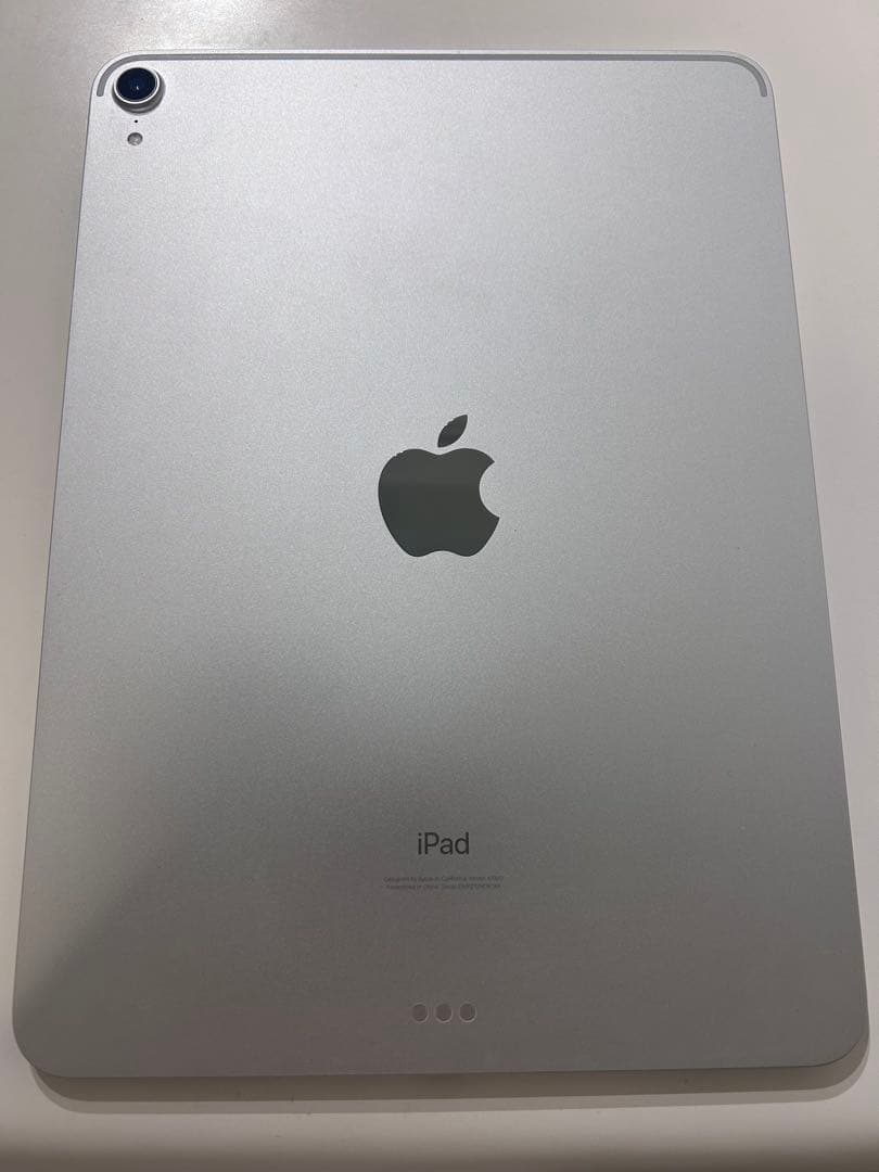 iPad pro 第一世代　11インチ　64GB シルバー ジャンク品　箱付き