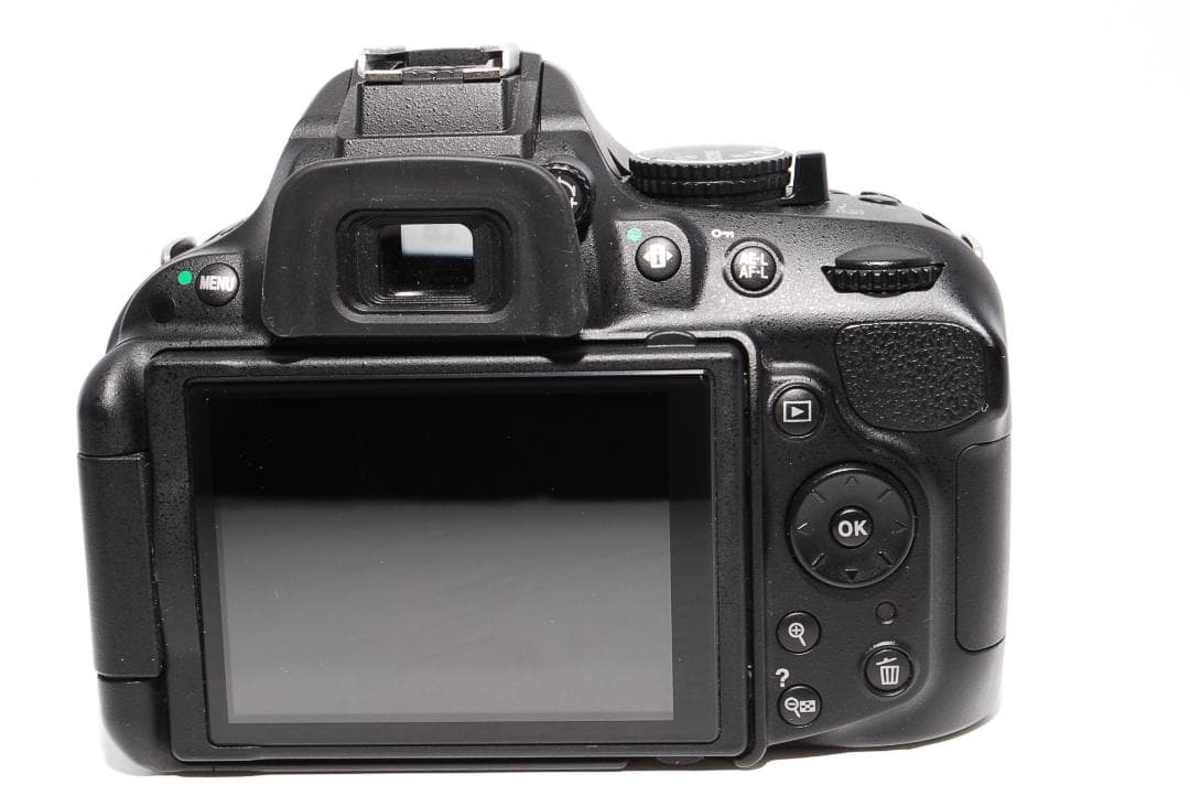 ✨初心者向け機種 スマホ転送可✨Nikon D5200ダブルレンズセット