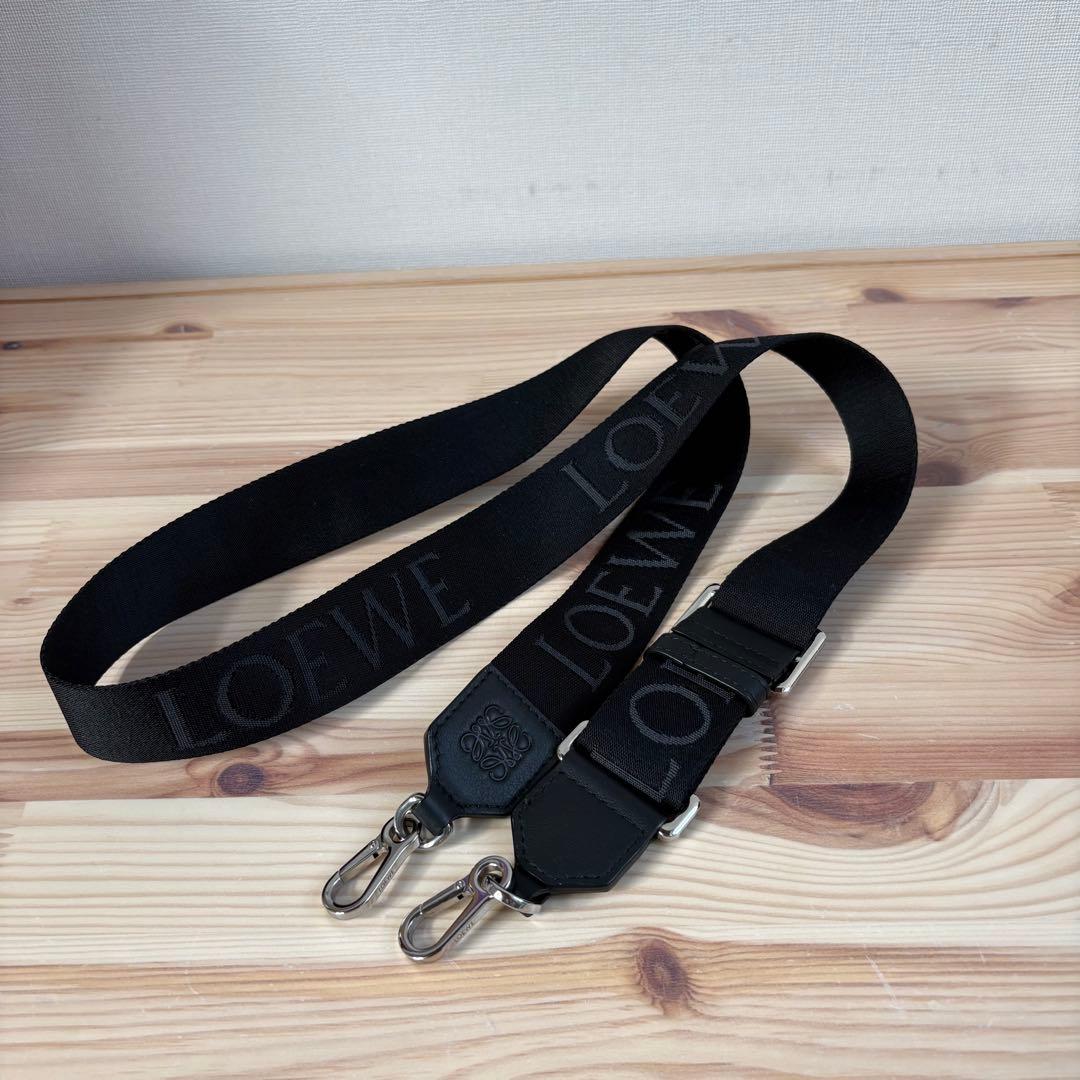 極美　LOEWE　ロエベ　2way クロスボディ　カメラバッグ　ショルダーバッグ