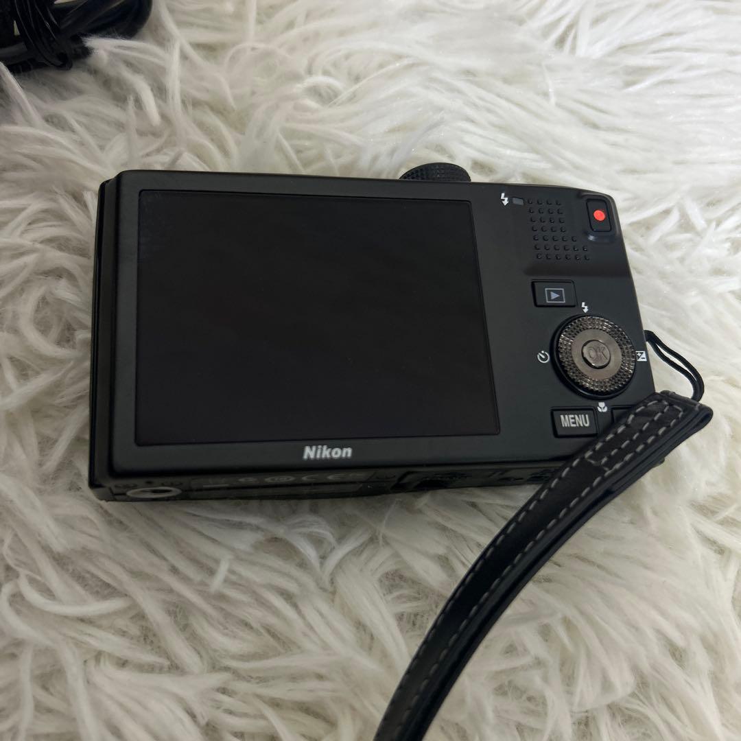 【一部訳あり】Nikon COOLPIX S8100 ブラック　動作確認済み
