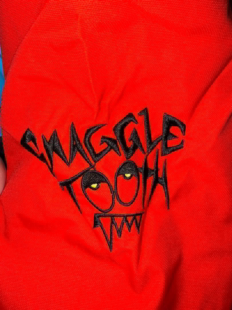 【目立つこと間違い無し！】686 スノーボードウェア上下セット