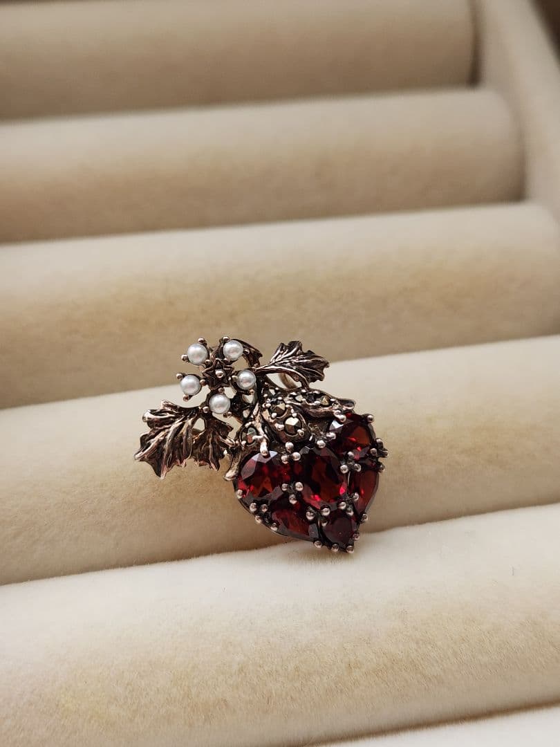 碌山　ガーネット　シルバー　ストロベリー