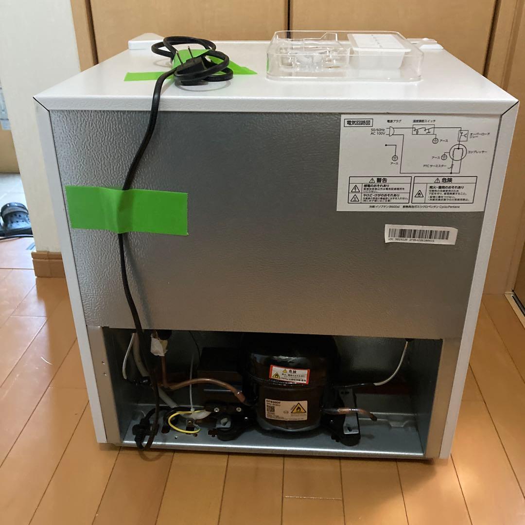 アイリスオーヤマ　冷蔵庫　PRC-BO51D ホワイト 46ℓ