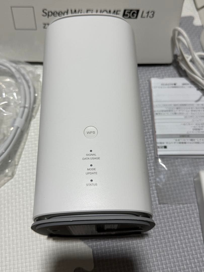 ZTE Speed Wi-Fi  5G L13 本体