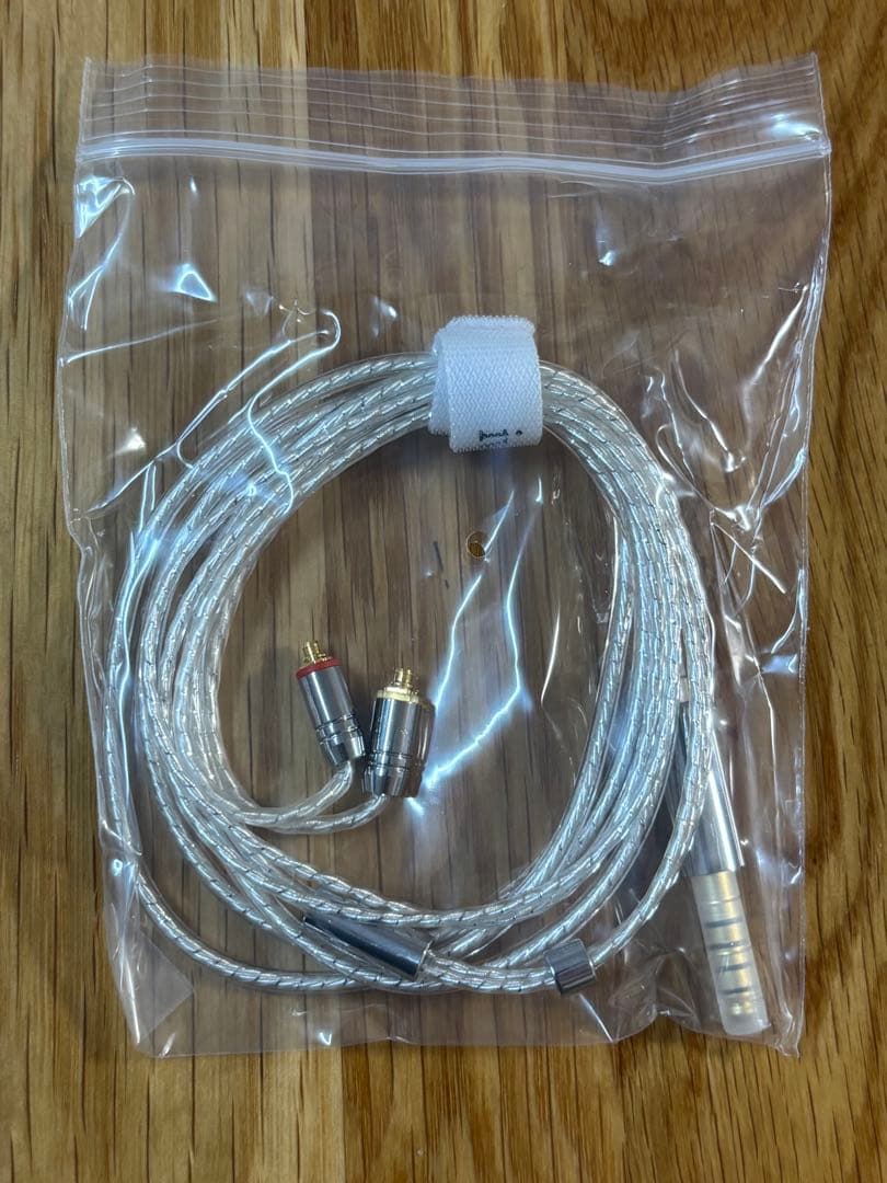 ばっさー）SHURE AONIC5 4.4mm新品リケーブルおまけ付き