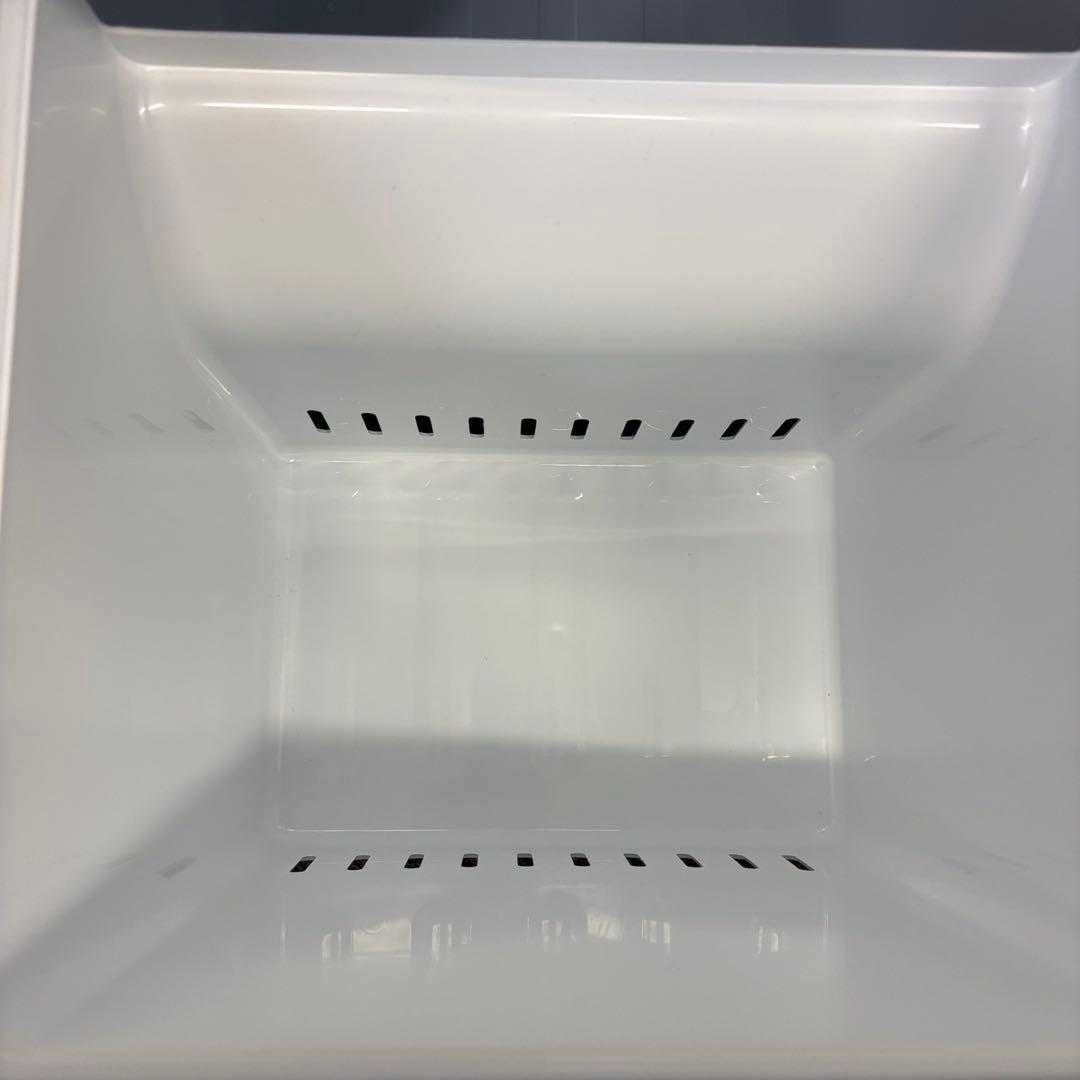 141⭕️冷蔵庫　東芝　一人暮らし　25年製　綺麗　安い　中古　設置無料