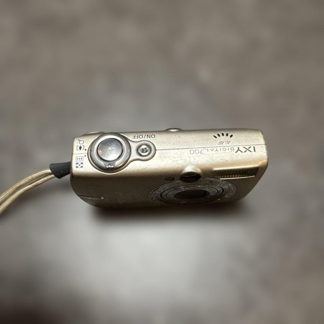 Canon IXY DIGITAL 700 CCDセンサー