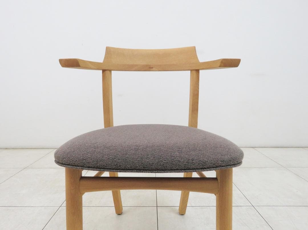 ★美品★柏木工 ソフィー ダイニングチェア オーク無垢 張座 IDC大塚家具 ②