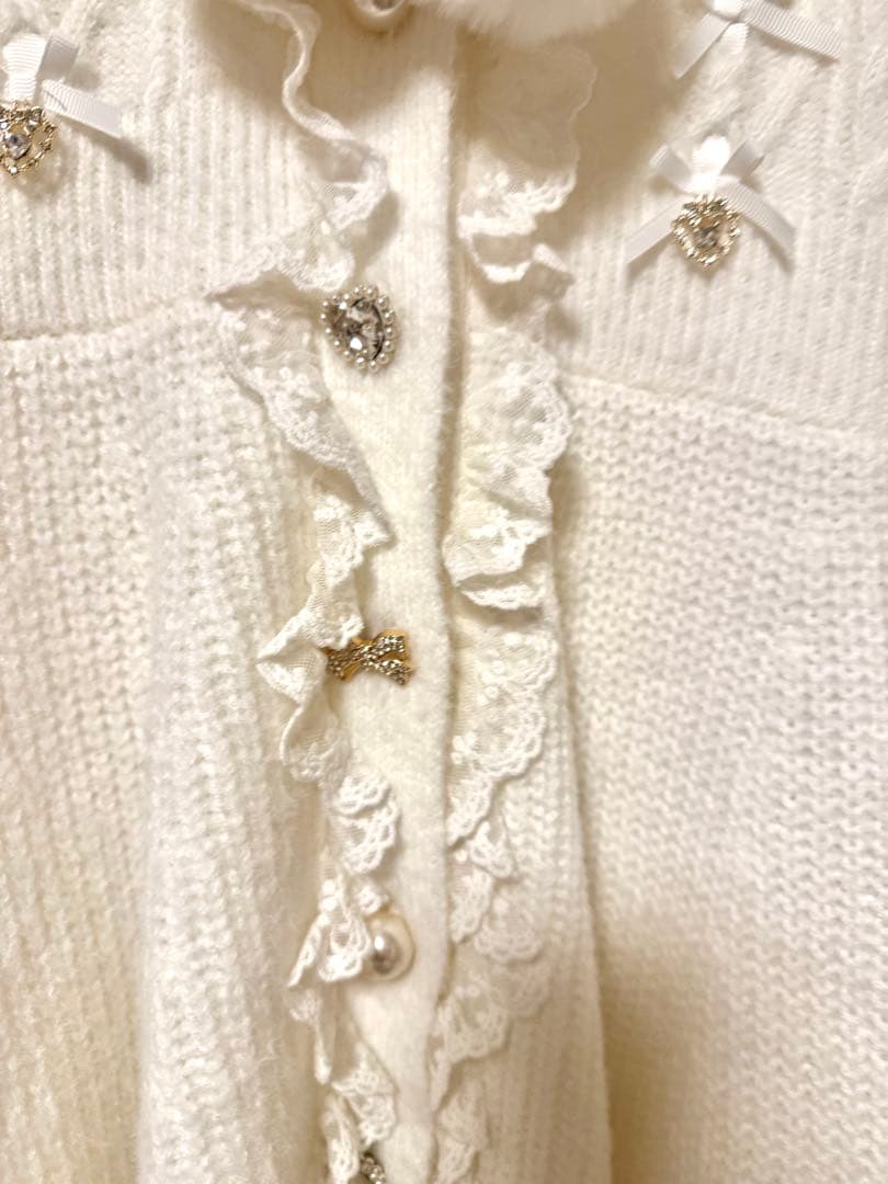 Lizlisa リズリサ　ファーカラーぺプラムカーディガン