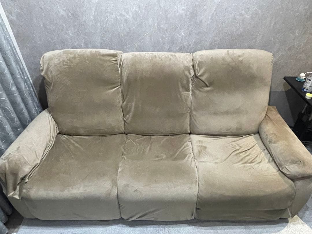 3人掛け本革電動テーブル付きリクライニングソファ(Nビリーバ2 革BE)