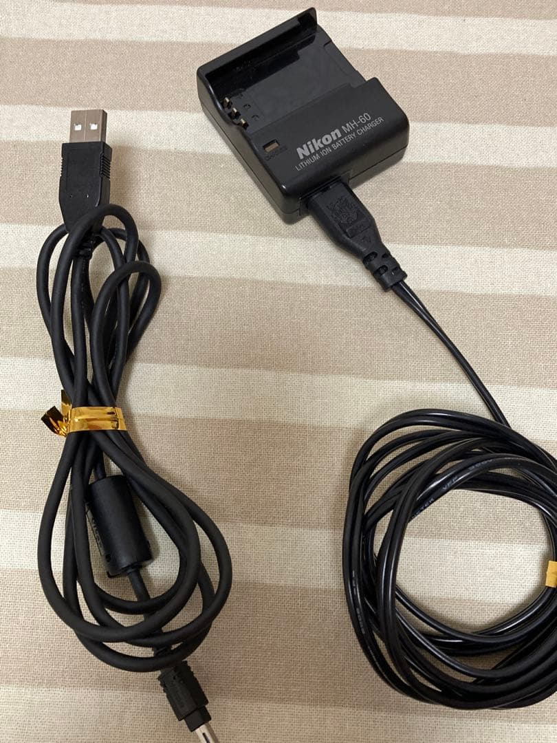 動作確認済 Nicon COOLPIX 3500 デジカメ コンデジ