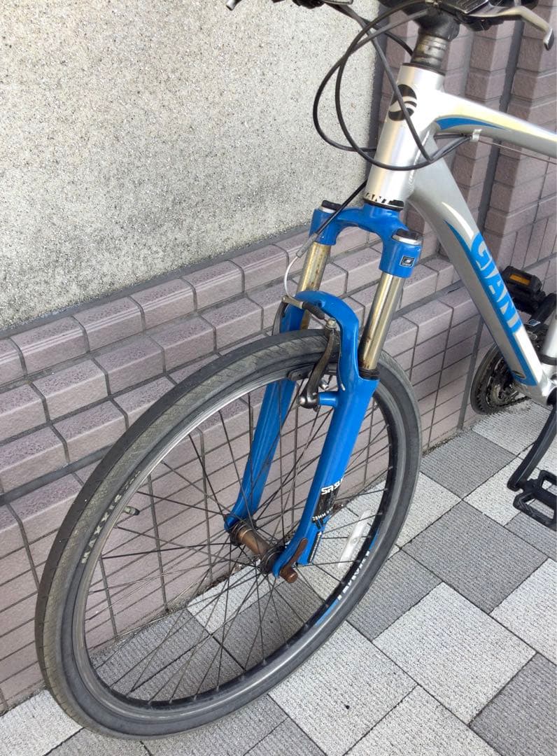 GIANT. ROCK マウンテンバイク　M 東京　自転車