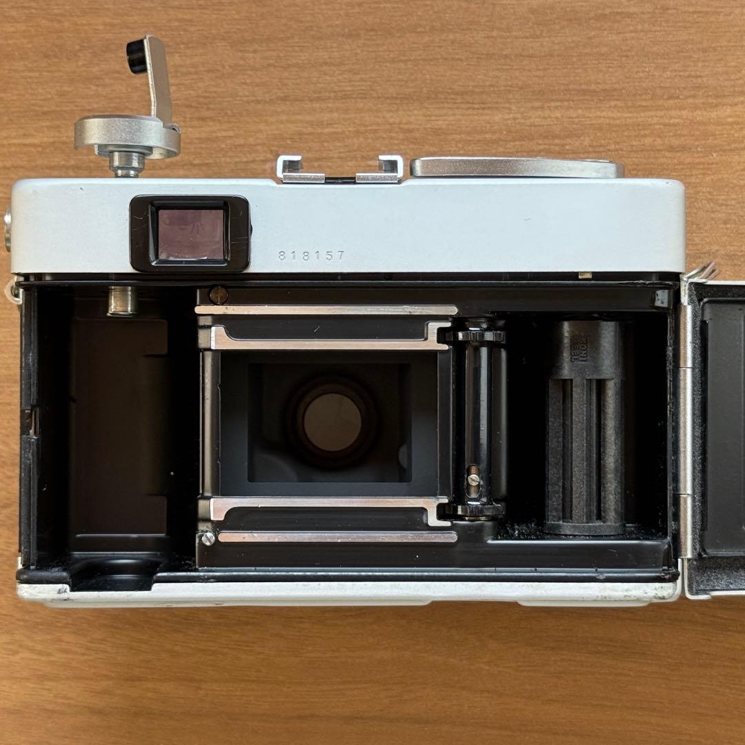 整備済 KONICA C35 (フィルム2本・ソフトケース・説明書コピー付)