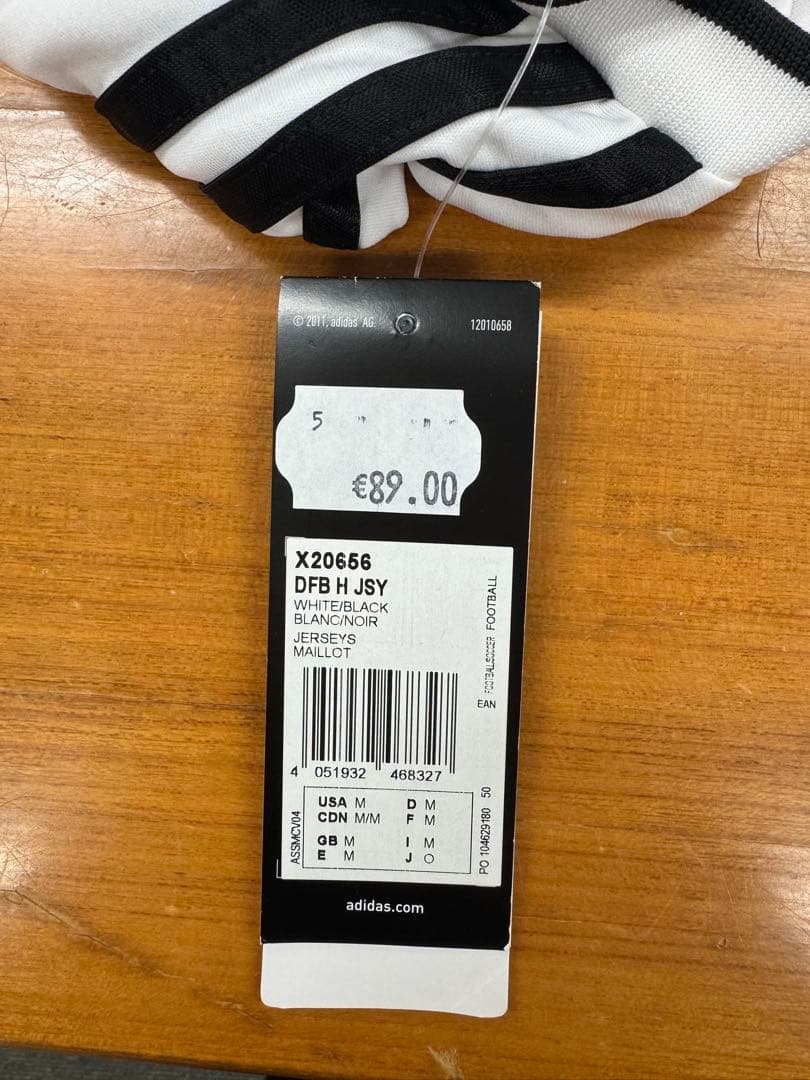 【最終特価 未使用】 サッカー ドイツ代表 オーセンティック ユニフォーム