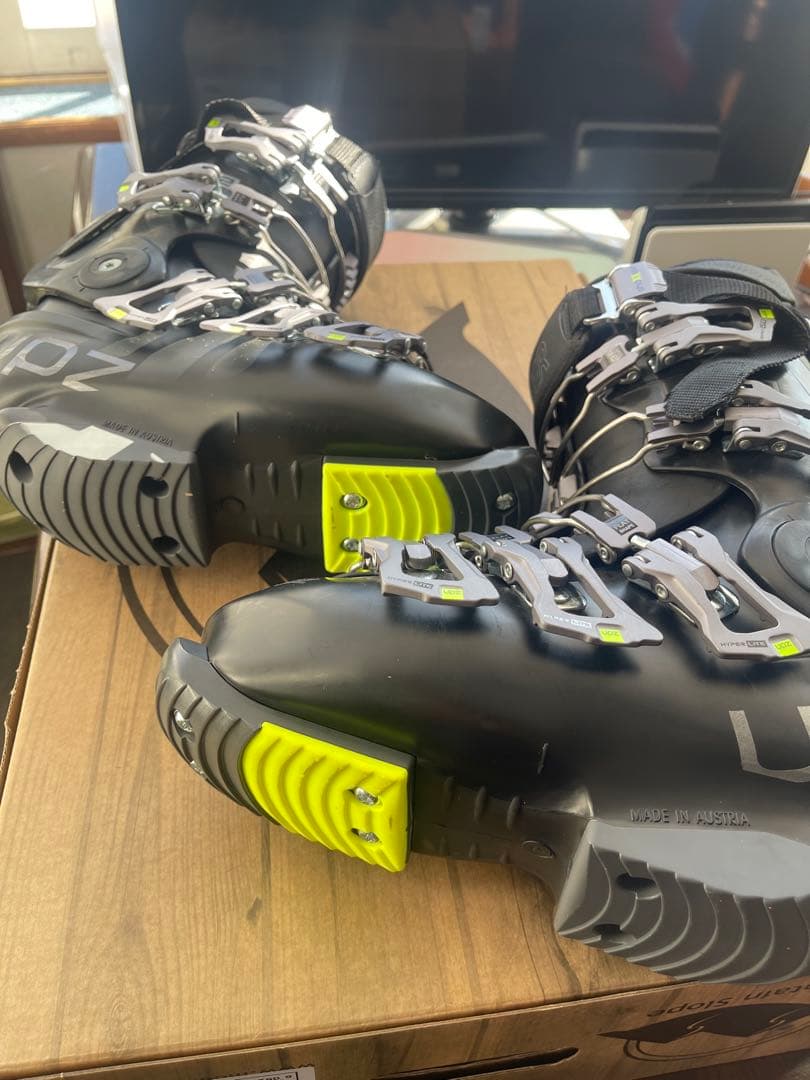 UPZ RC12 24-25 ハードブーツ アルペン 25.5cm