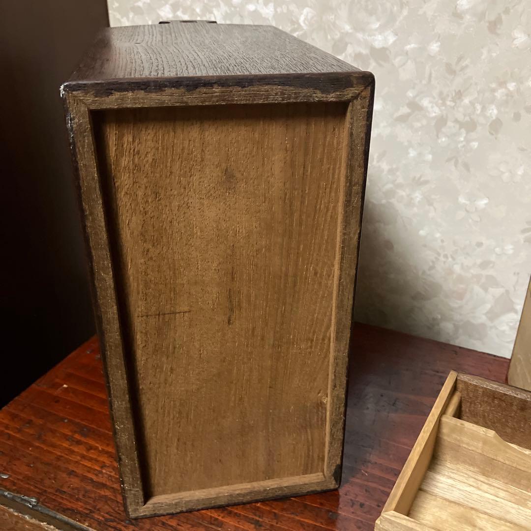 時代物の無精箱（ぶしょうばこ）