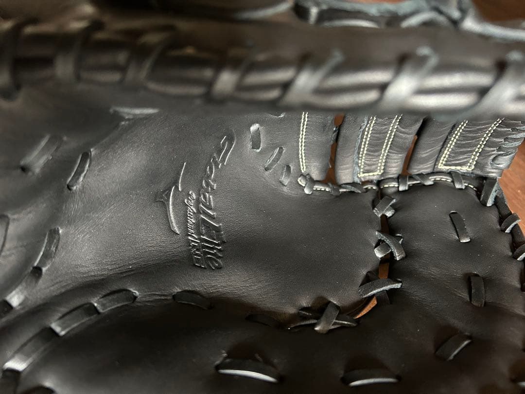 Mizuno Global Elite グローブ 黒　ファーストミット　少年軟式