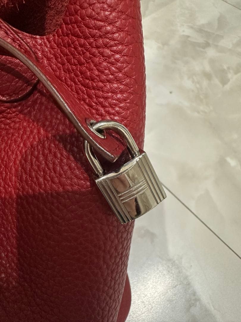 HERMES ピコタンロックpm レッド