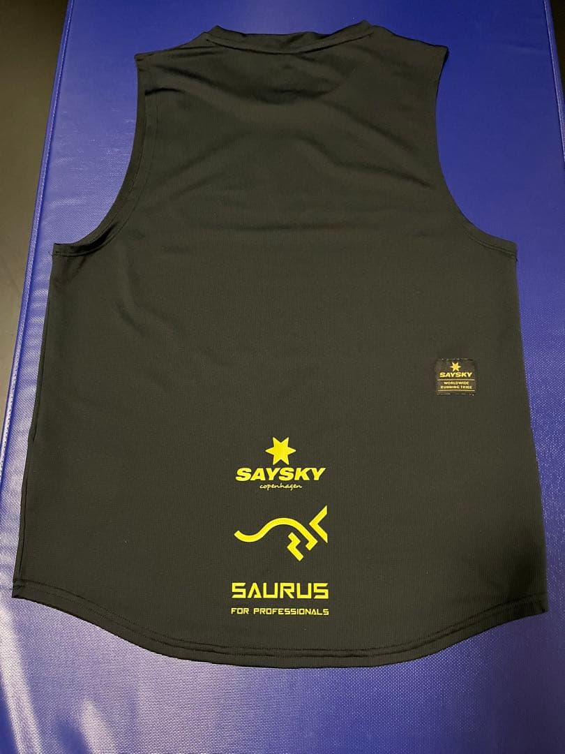 AMINOSAURUS &SAYSKYランニングウェア【中古美品】【サイズXS】