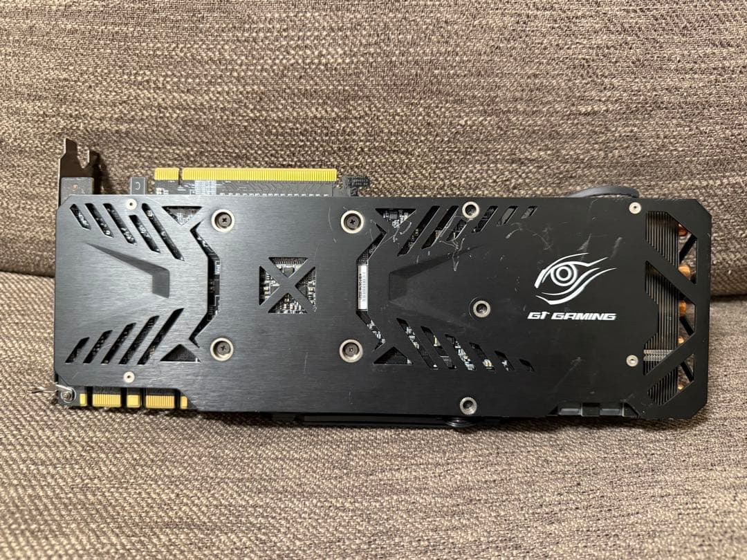 t*o様 GIGABYTE GTX980Ti 箱付き
