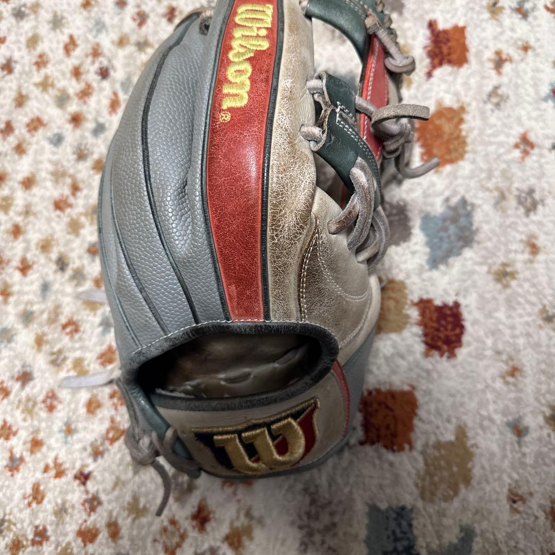 Wilson 野球グローブ 内野手二塁手、三塁手グレー/レッド/ホワイト