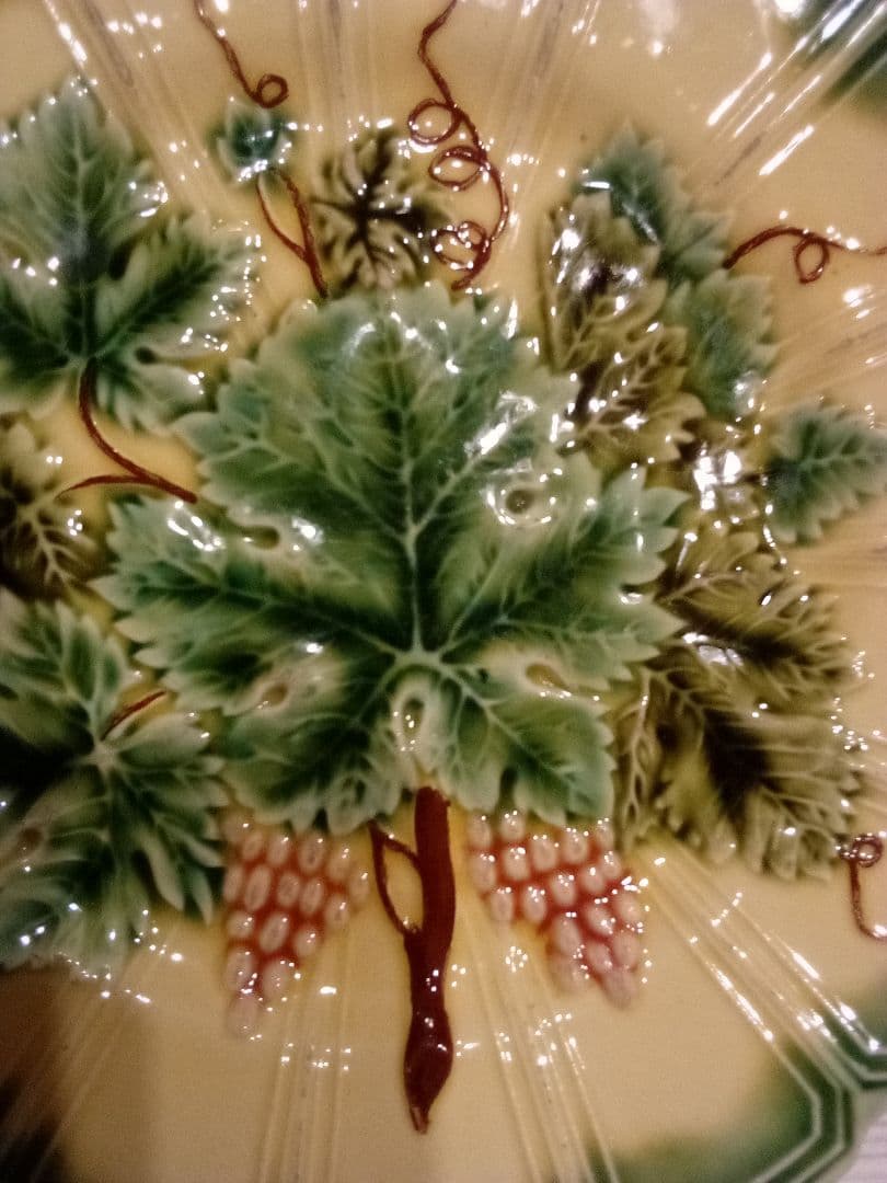 フランス ヴァルボティーヌ皿 葡萄文様